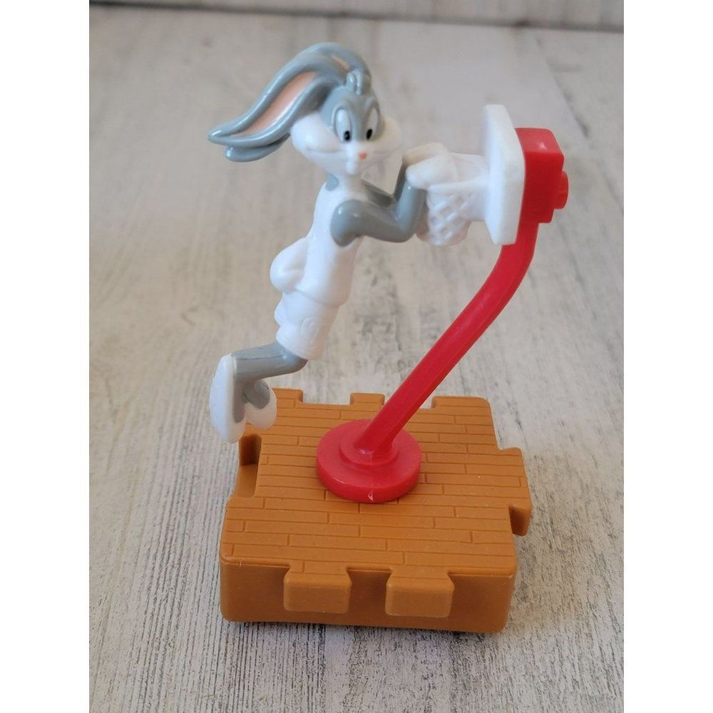 Looney tunes 1996 bugs bunny space jam toy figure